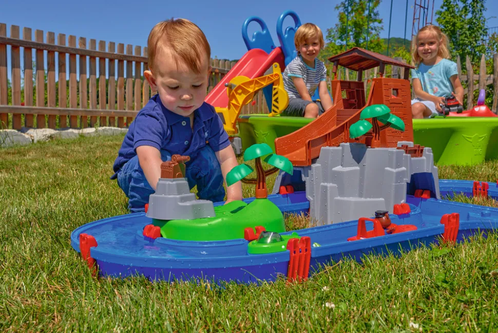 AquaPlay Adventureland 138x88cm med 57 dele