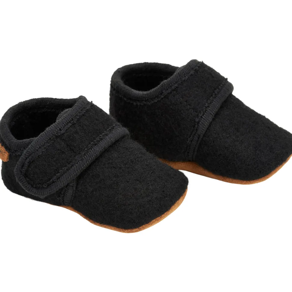 Baby wool slippers - 1060