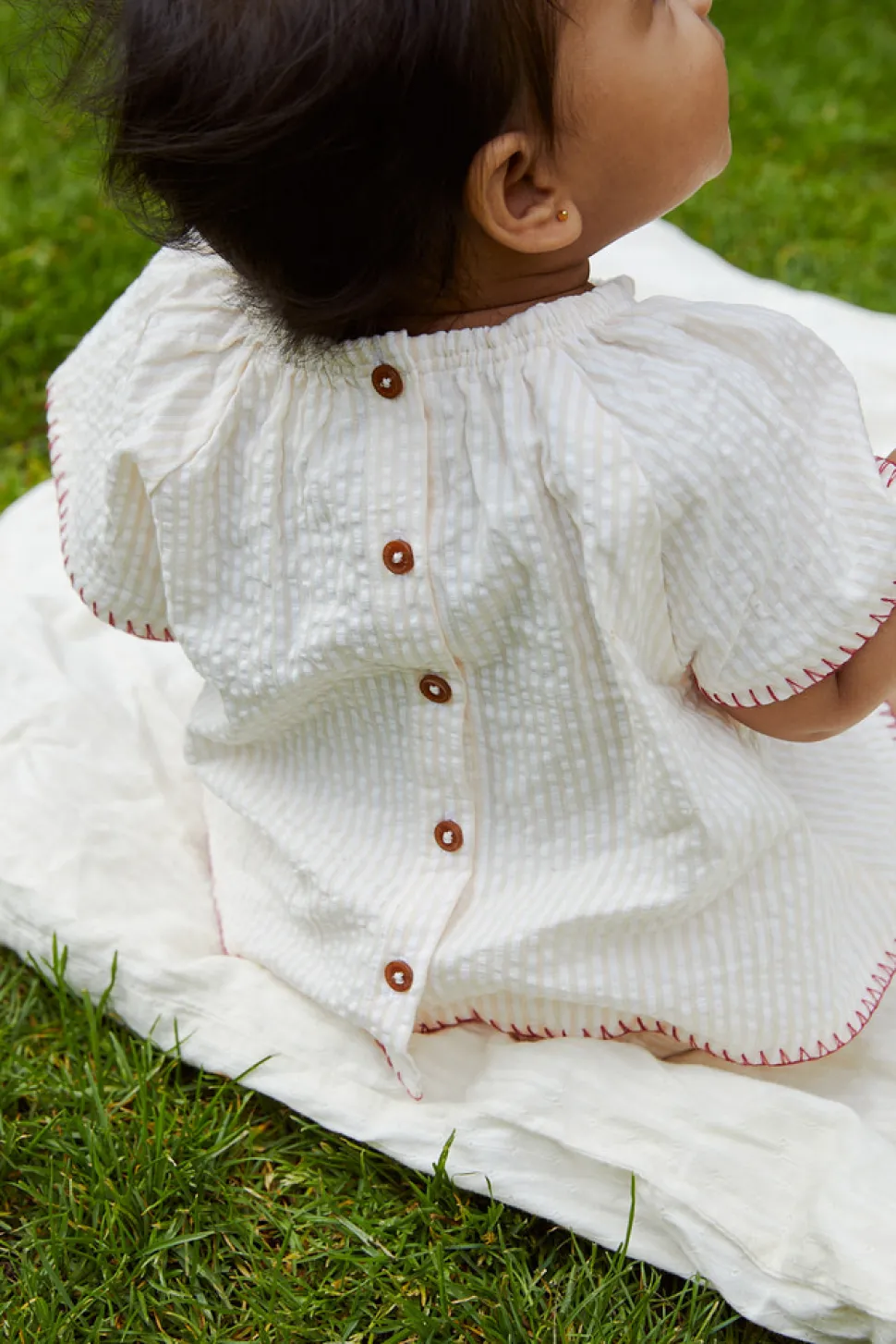 Bæk og bølge babyset m. broderi - BERRY