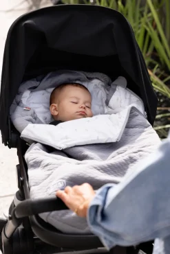 Breeze Light - Grey Fields