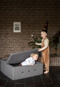 Børnesofa, firkantet - mørkegrå/sortgrå knap