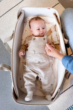 Carry Me babylift - Seashell Sand Cream