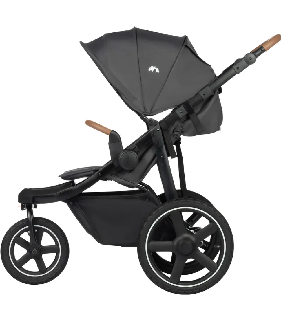 Cloudy mineral graphite