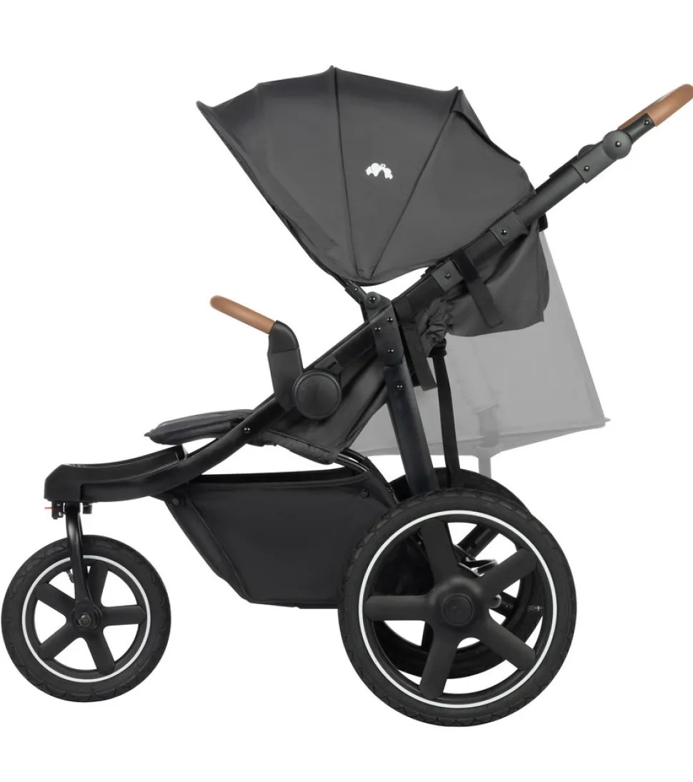 Cloudy mineral graphite