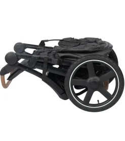 Cloudy mineral graphite