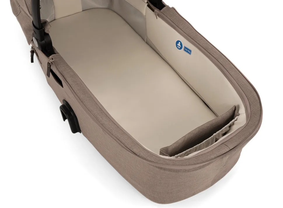 Demi Next liggedel - Cedar (2024)