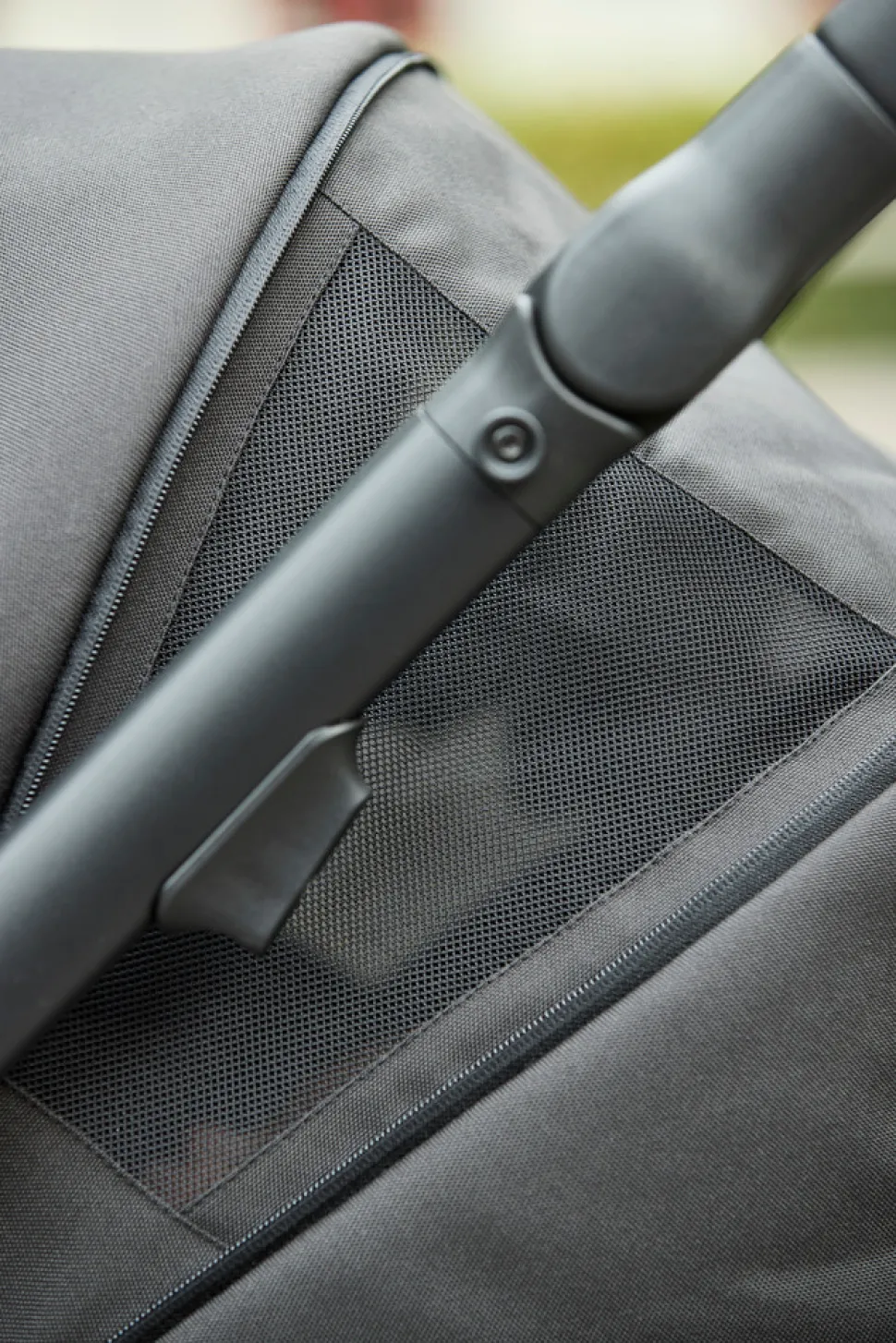 Evoke Klapvogn - sort