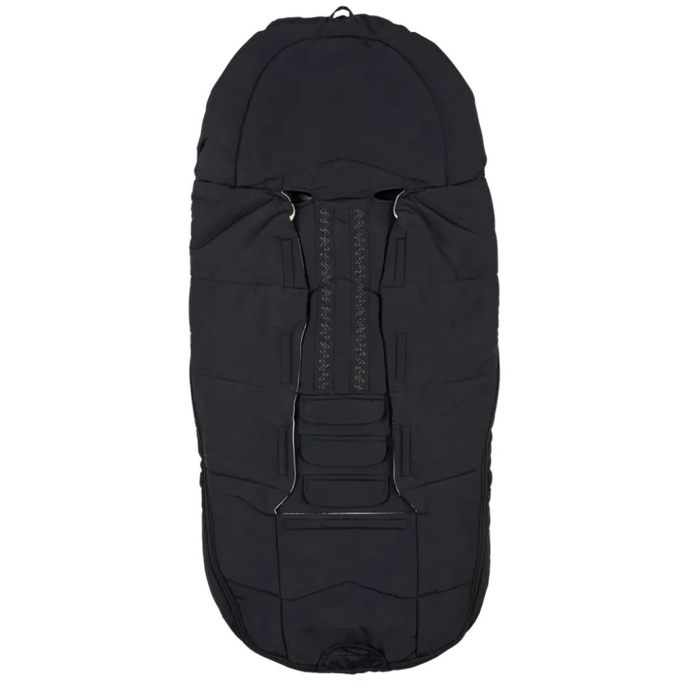 Explorer - Black Solid