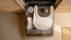 Giraffe tray - white