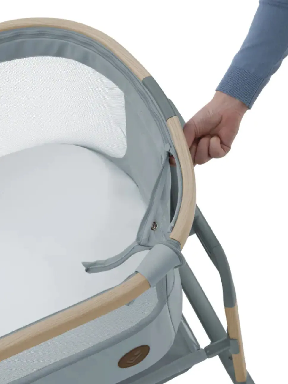 Iora Air - Beyond grey