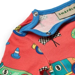 Langærmet heldragt med racer biler - 534