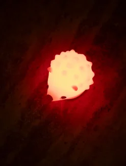 LED natlampe - Pindsvinet Henning