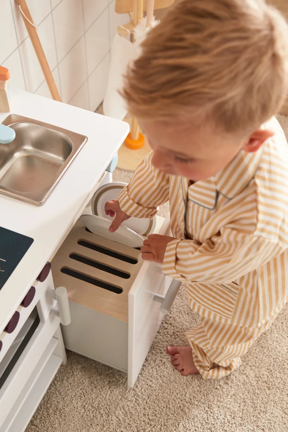 Legekøkken med opvaskemaskine