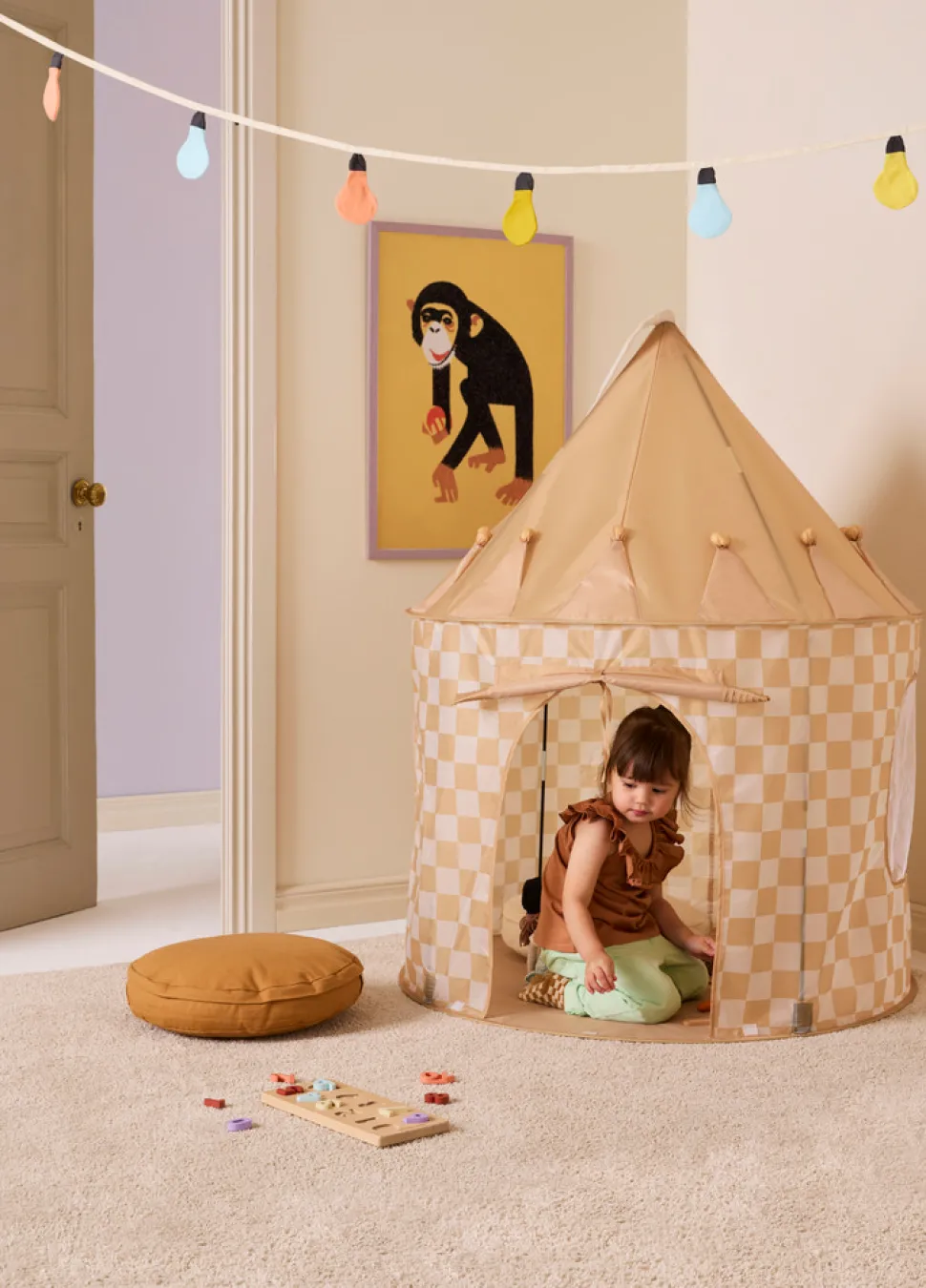 Legetelt,Gul med tern,100x130 cm