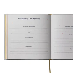 Mine første år - Creme