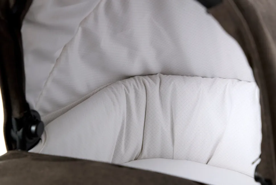 Odder lift, dark brown