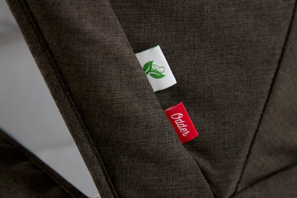 Odder lift, dark brown