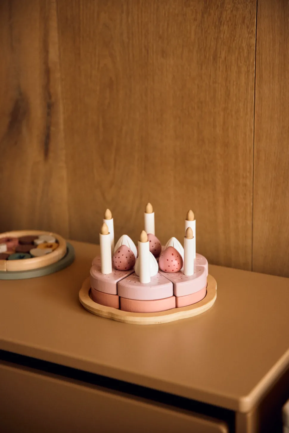 Opbevaringsbænk, Dots, 60x35x42 m. hjul, Latte