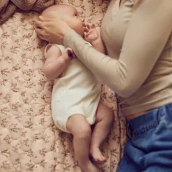 Quiltet tæppe, 90x90 cm - Flora