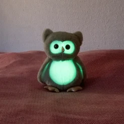 Selvlysende Ugle, plysdyr grøn, 25 cm