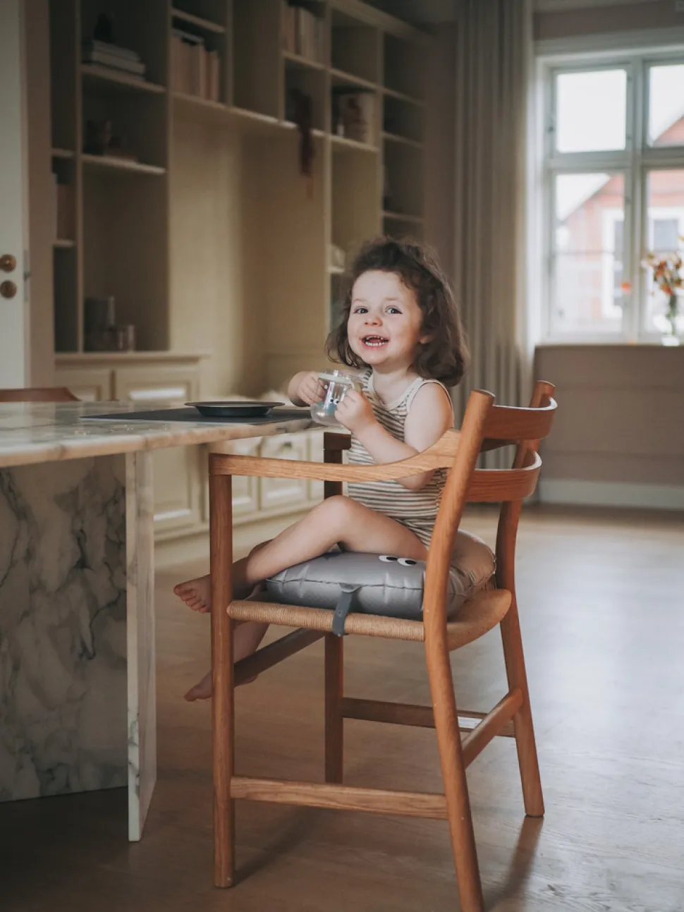 Siddepude - dino brun