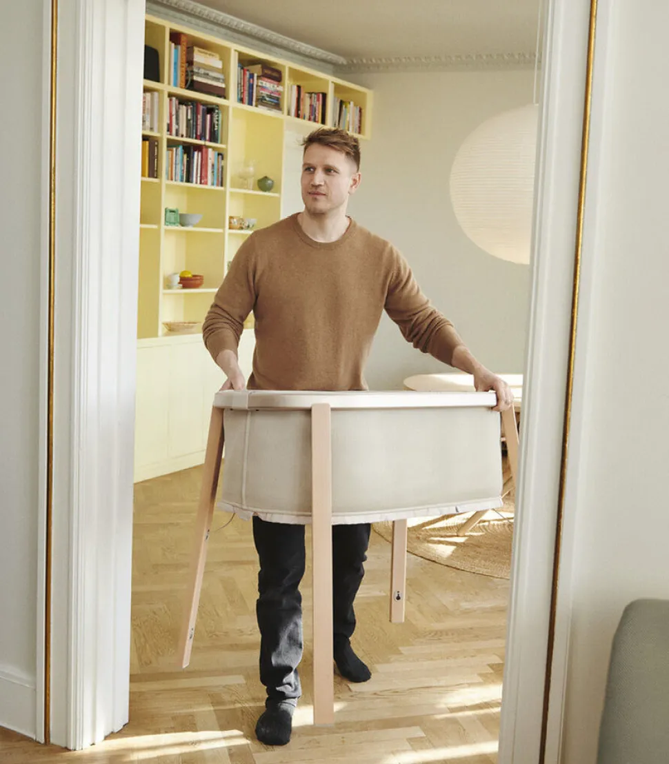 Stokke Snoozi med transport taske - Graphite Grey