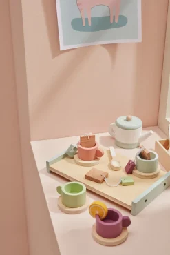 Tesæt i træ, pastel