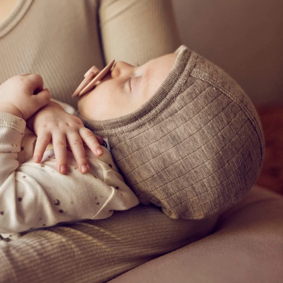 Woolly hat i merinould - 821000011