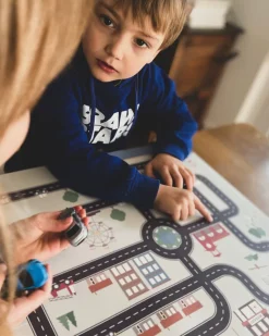 XL Underlag - lille landsby lys grå